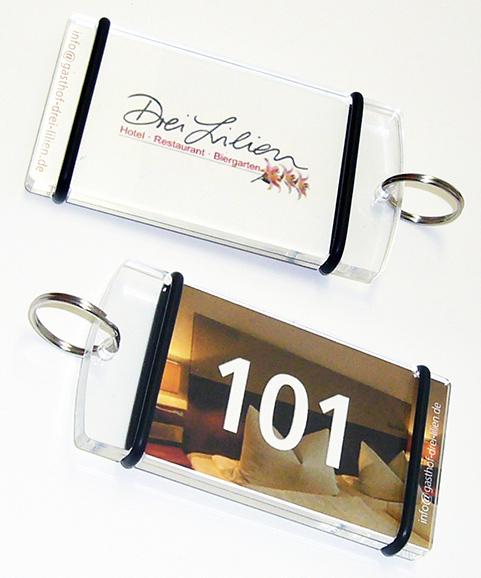 Schlüsselanhänger aus Plexiglas